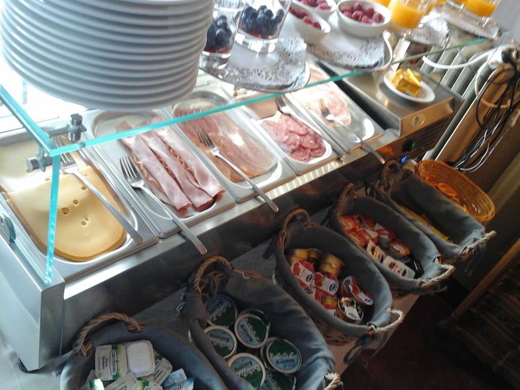 Arconaty Hotel Linter Zewnętrze zdjęcie